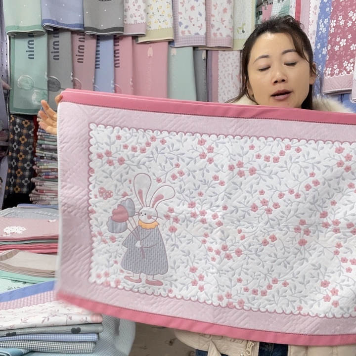 棉特价促销粉色花园兔