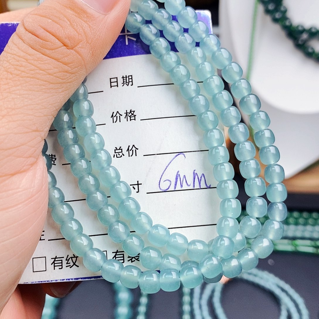翡翠手链未镶嵌翡翠