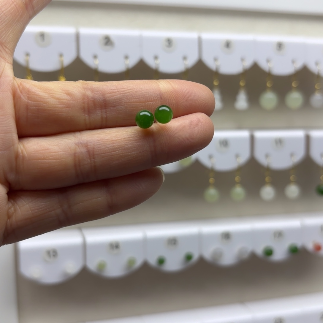 和田玉银S925镶嵌耳饰6mm