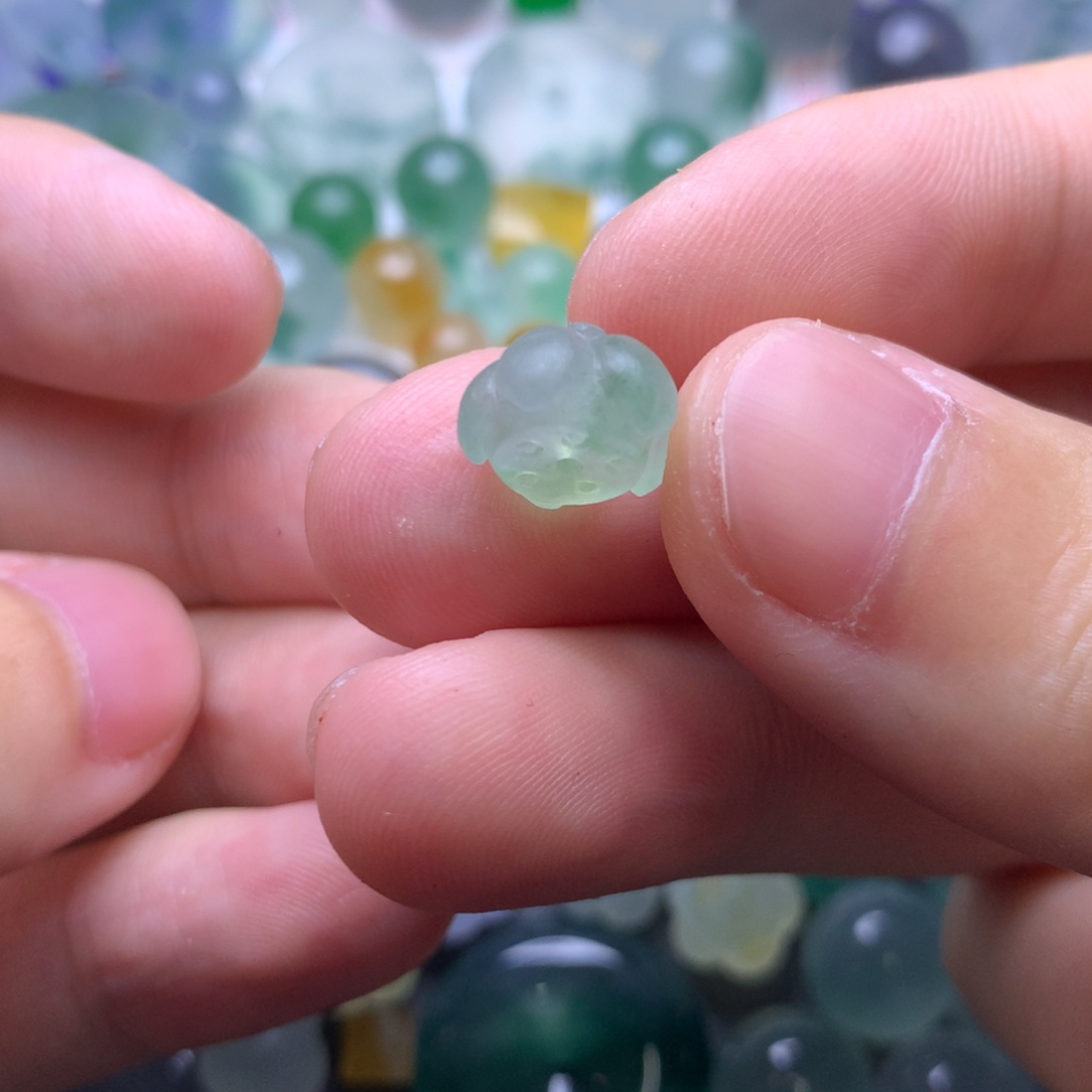 定制翡翠未镶嵌珠子