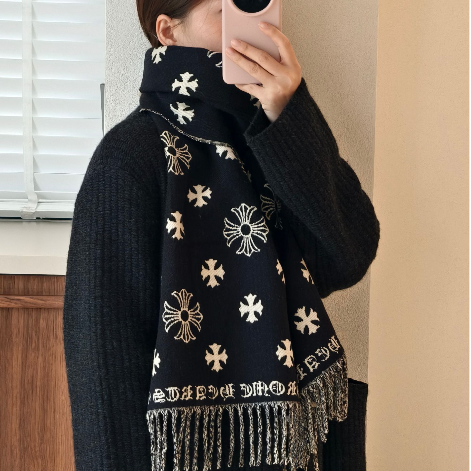 克罗经典冬季百搭秋冬防羊绒保暖流苏围巾围脖披肩