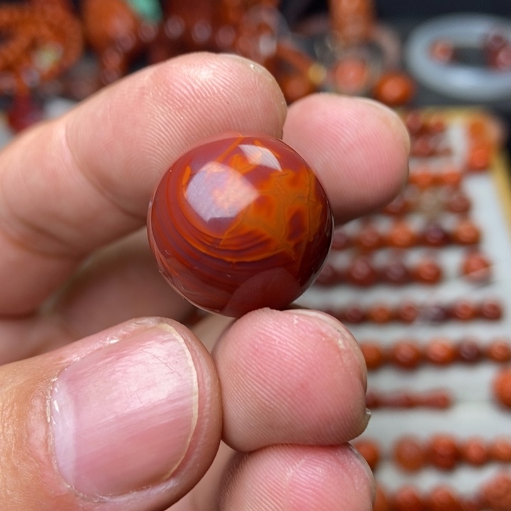 南红玛瑙配饰未镶嵌傲**穹