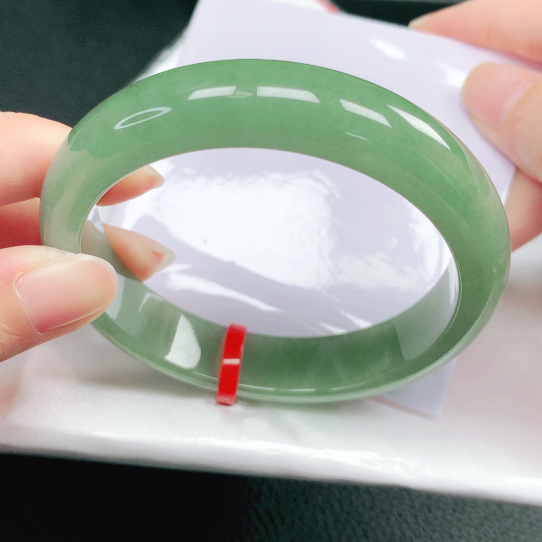 翡翠未镶嵌手镯59圈