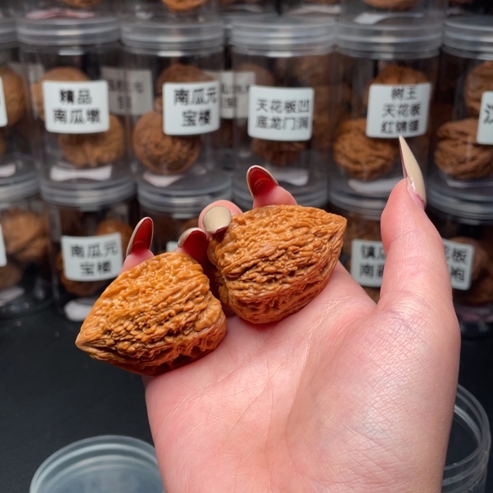 爱***t核桃手串/手链塔尖34