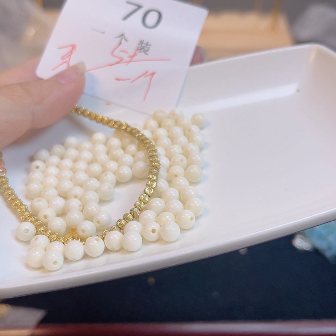 玻璃925银70 。