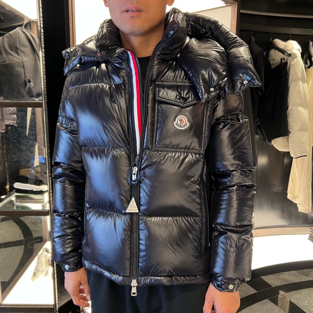 未使用 MONCLER 蒙口男士黑色经典短款羽绒服  montbeliard款