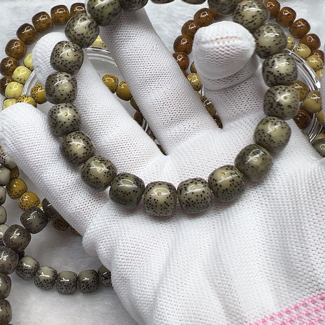 星月菩提吊坠石玉料