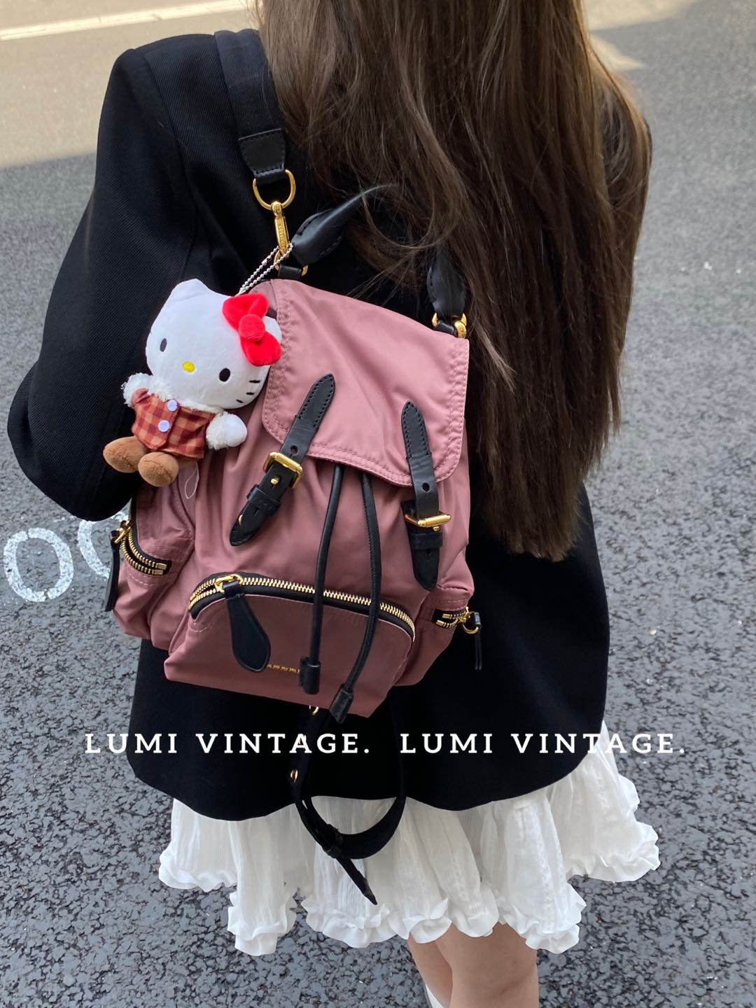 95新 BURBERRY/博柏利 Lumi包展-豆沙粉帆布小号双肩包