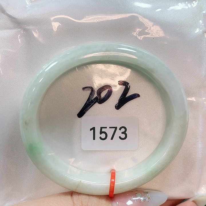 翡翠手镯未镶嵌天然翡翠手镯55