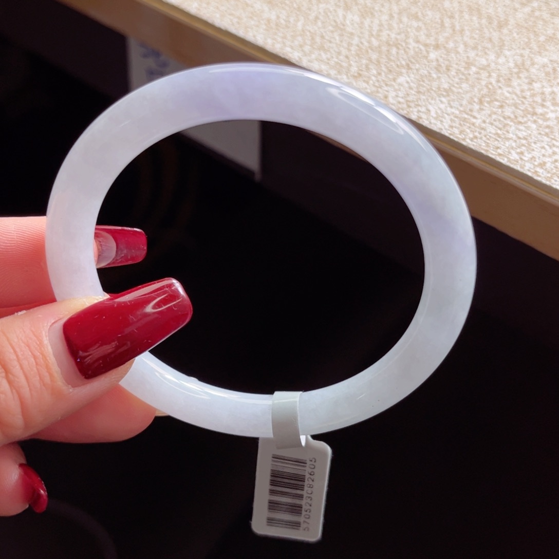 翡翠手镯未镶嵌手镯