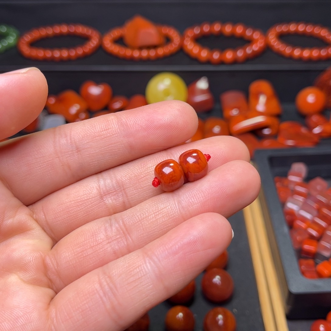 南红玛瑙珠宝奇石未镶嵌原矿瓦西火焰纹老型9.6*8.3mm