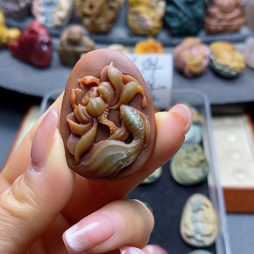 【闪购商品】定制石英质玉吊坠未镶嵌