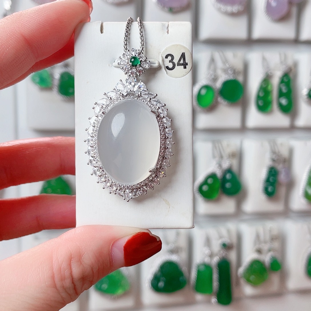 玛瑙/玉髓吊坠(赠链)银S925镶嵌