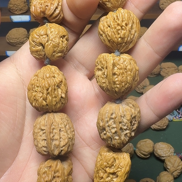 @***丫文玩核桃吊坠南疆