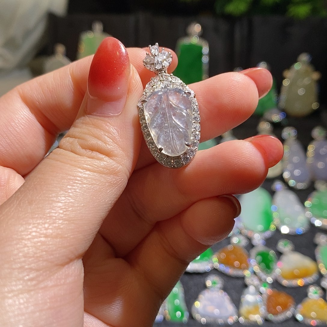 颈饰银S925镶嵌翡翠天然翡翠