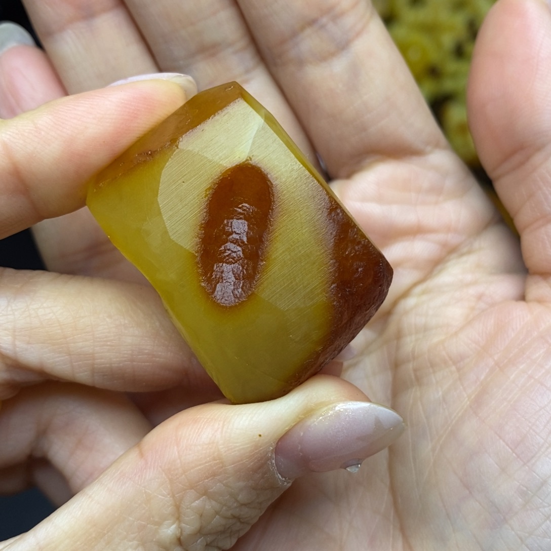 未镶嵌定制蜜蜡1*0胖