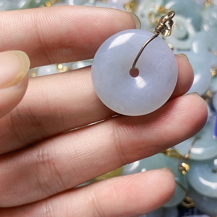 翡翠未镶嵌颈饰天然A货翡翠