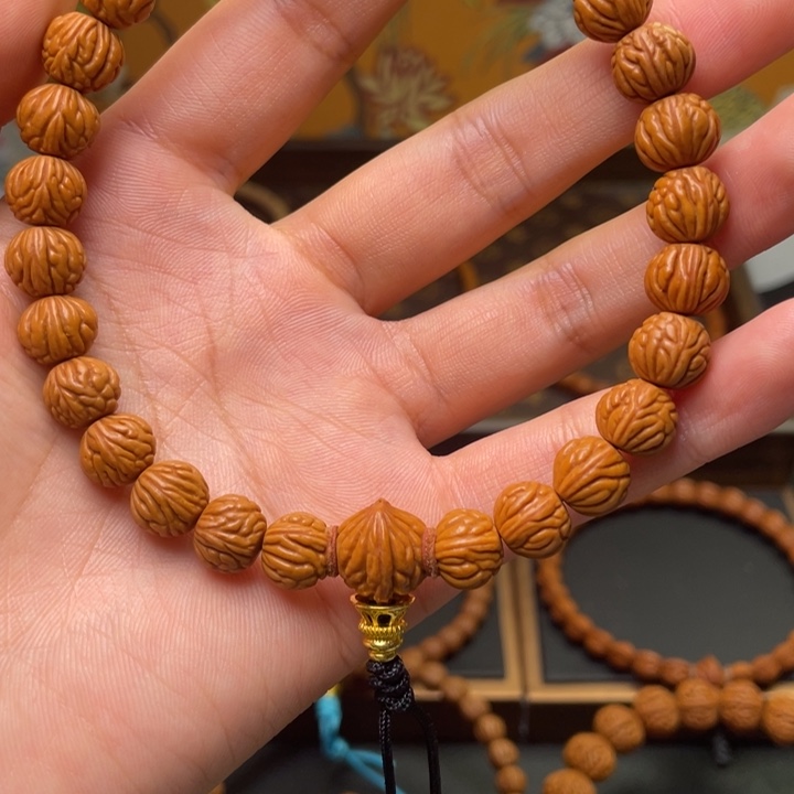 桃核吊坠龙纹桃核