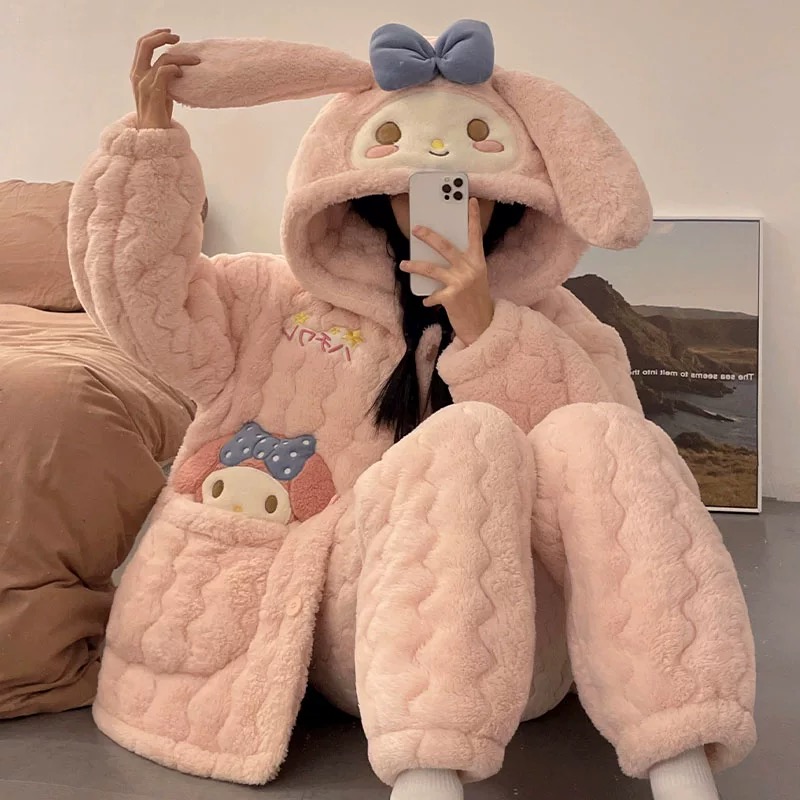 秋冬季女款珊瑚绒加绒加厚三层夹棉连帽家居服