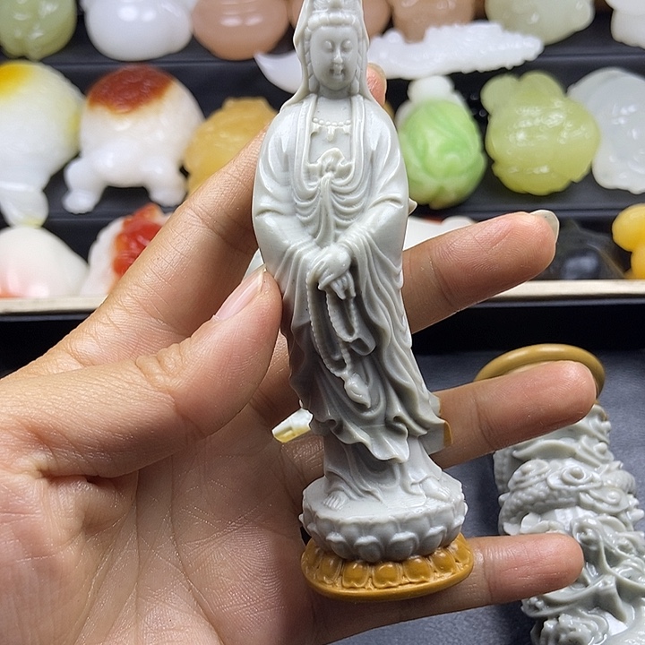 无花朵原石手把件