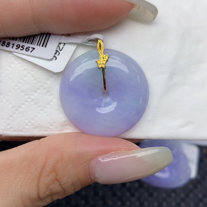 翡翠18K金镶嵌颈饰翡翠