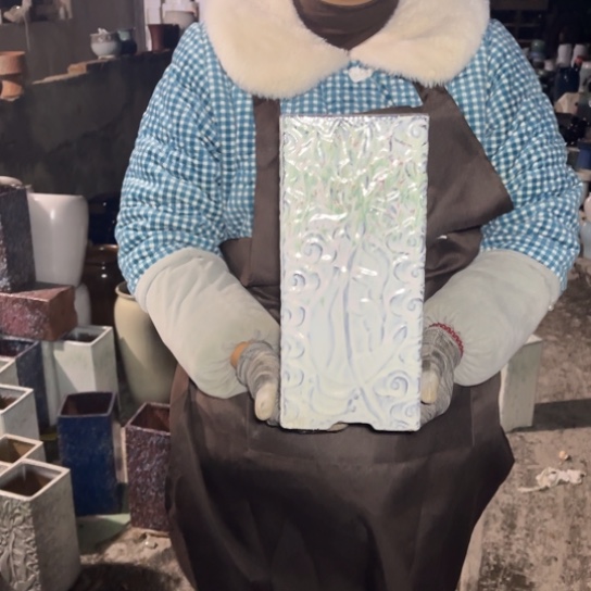 红陶口14高31x瑕疵