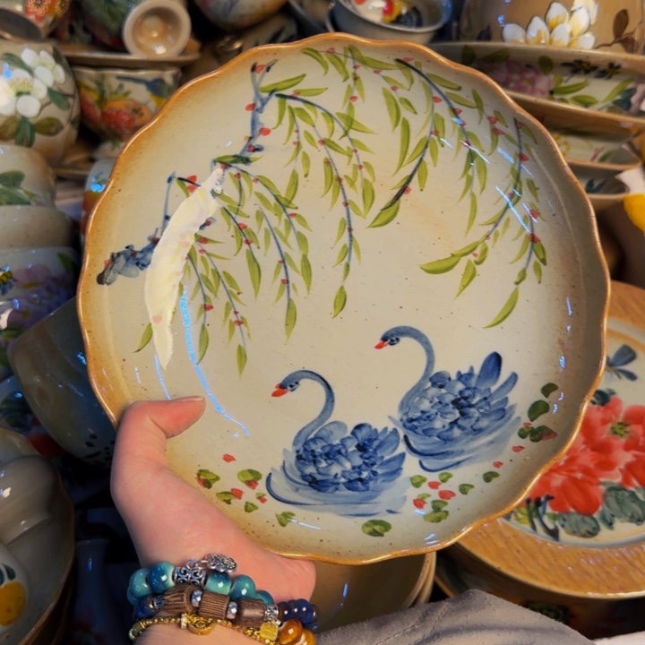 瓷片手工手绘陶瓷细微不一样