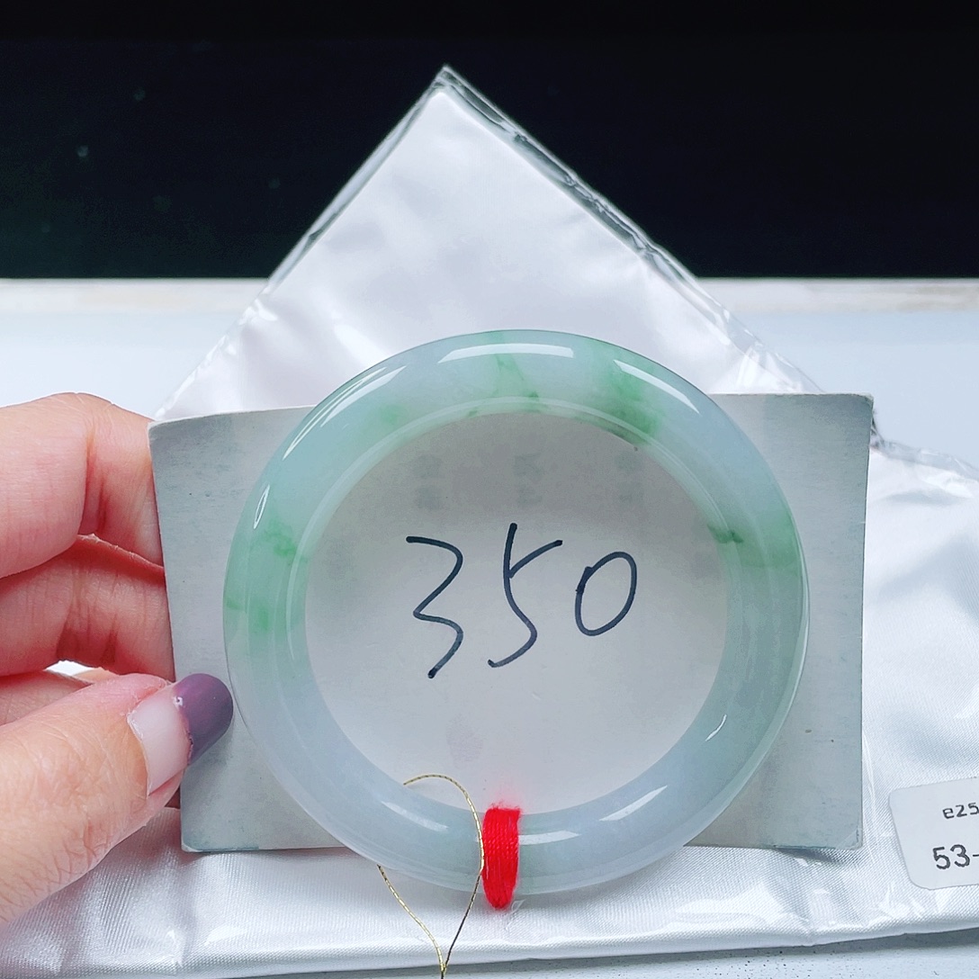 翡翠未镶嵌手镯（圆镯）缅甸翡翠53