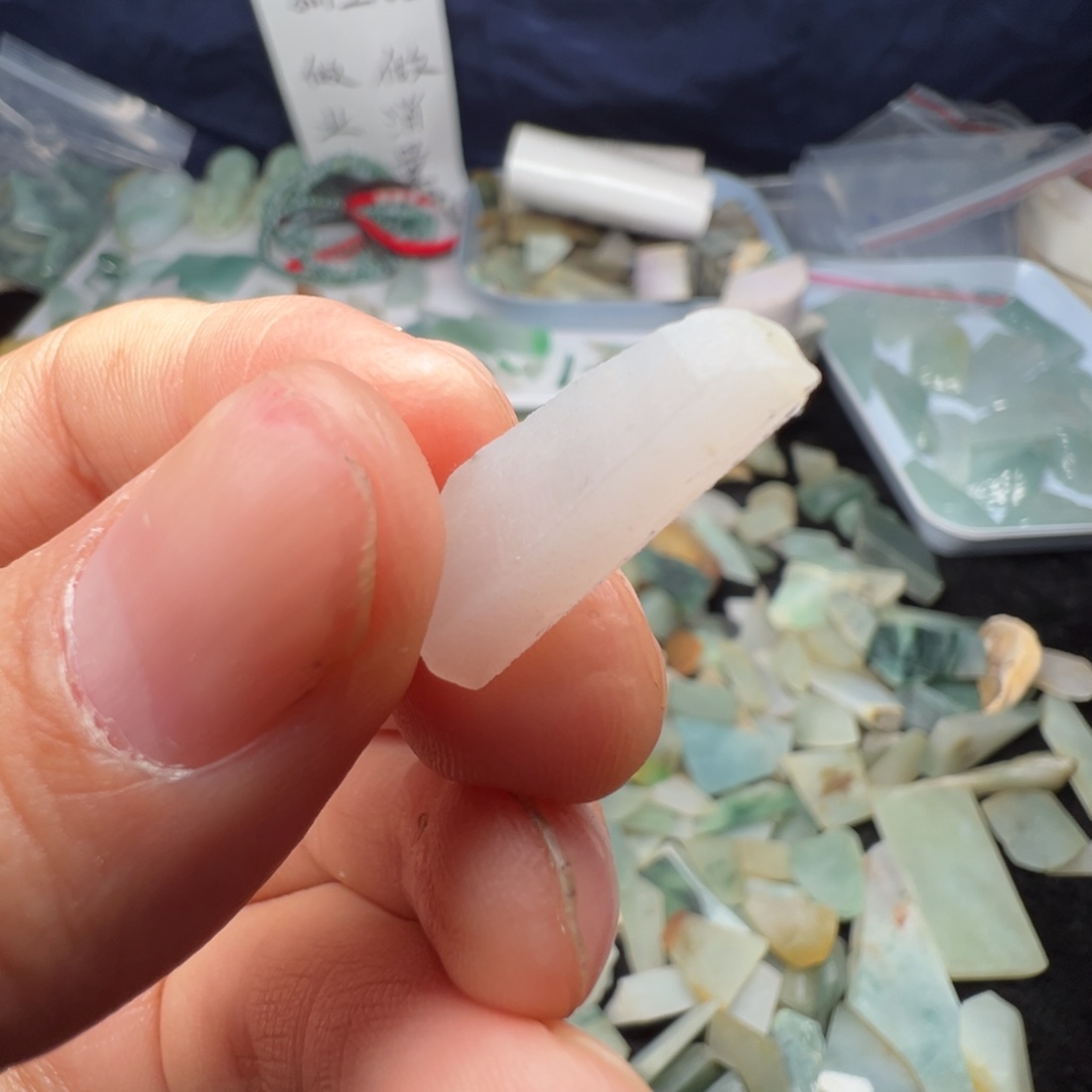 翡翠裸石缅甸翡翠A货