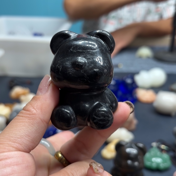 石英岩玉合金颈饰