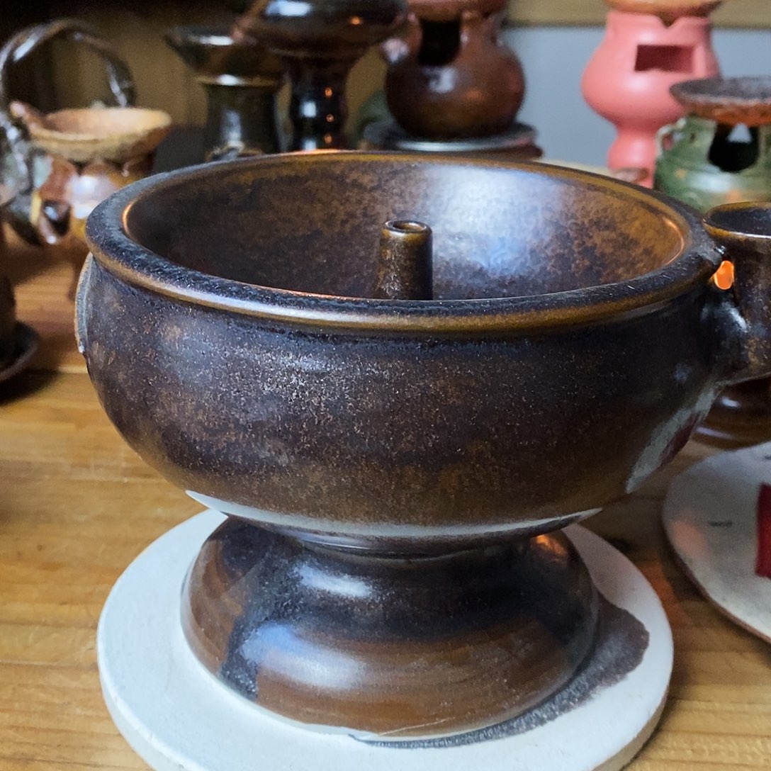 ****一景德镇陶瓷省油灯