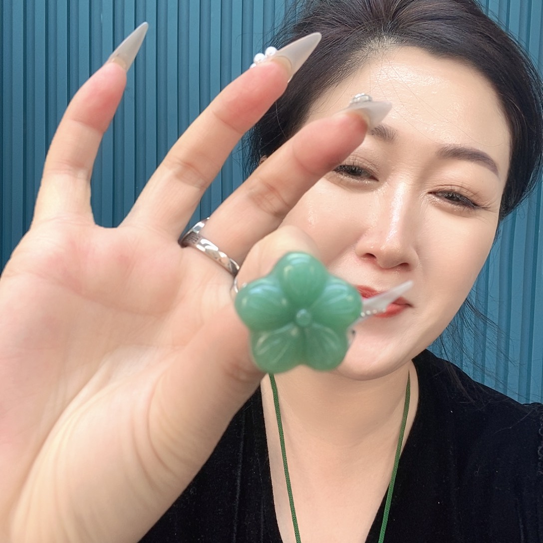 石英质玉手镯合金