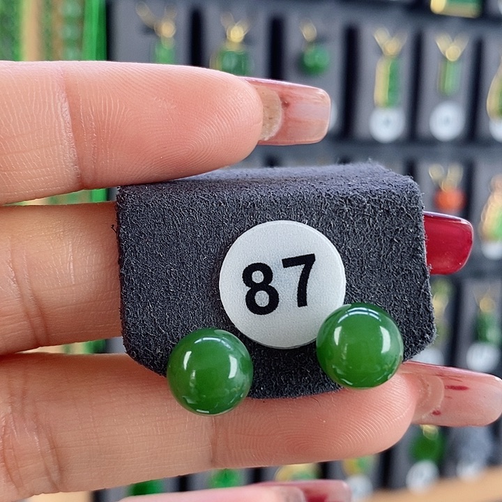 和田玉耳饰18K金镶嵌