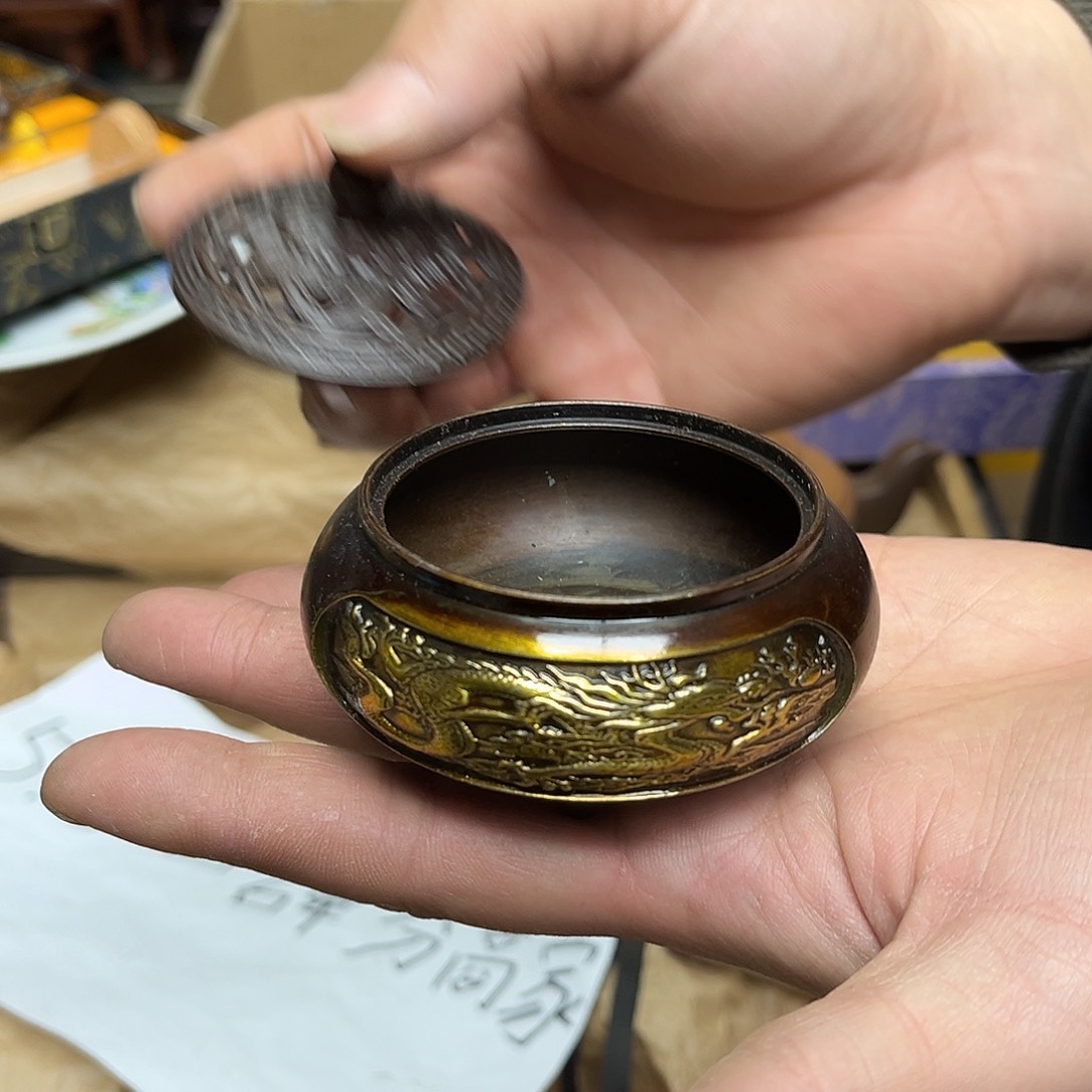 大叶紫檀（黑酸枝木类）