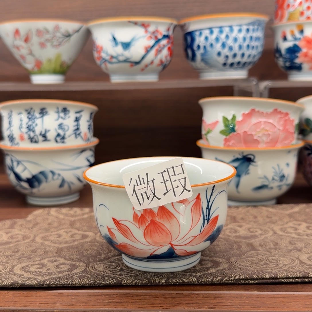 釉下手绘茶具微瑕