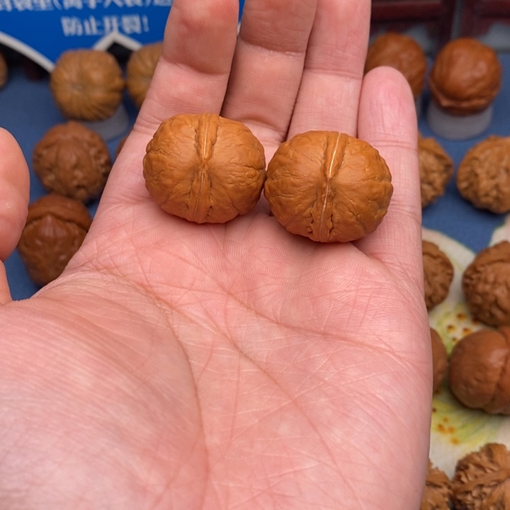 文玩核桃把件佛肚