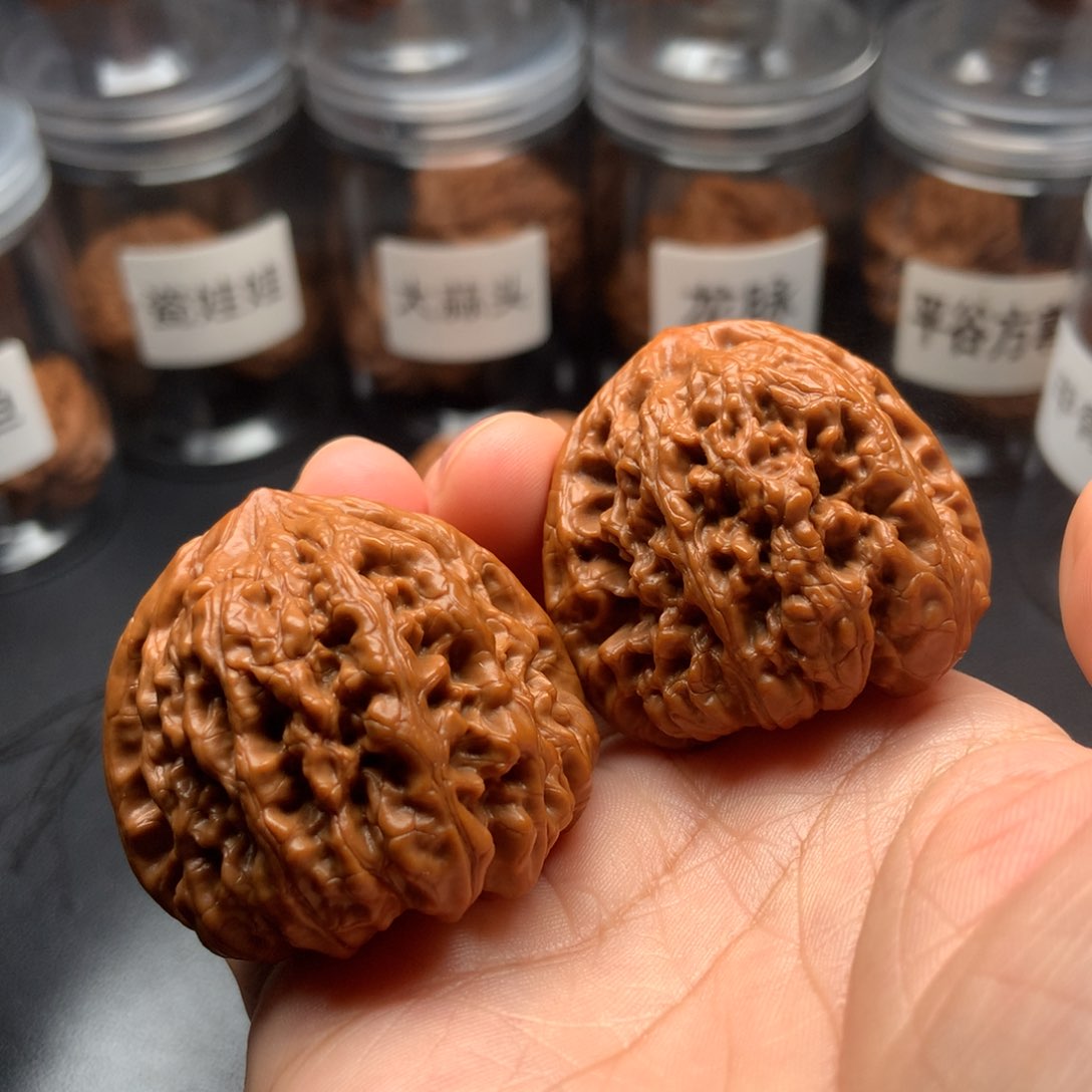 吊坠文玩核桃凹底41.5