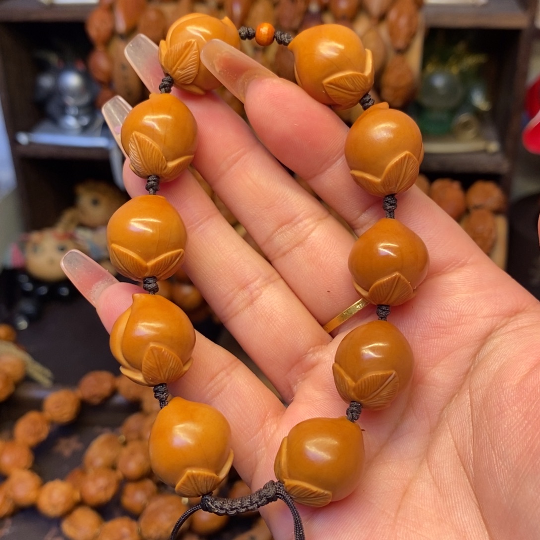 手串/手链橄榄核小桃子