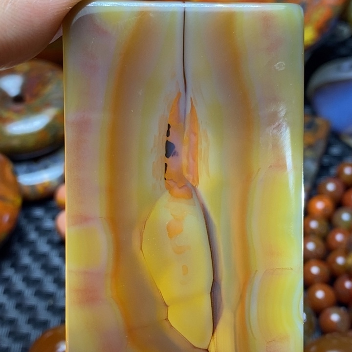 玛瑙/玉髓颈饰未镶嵌