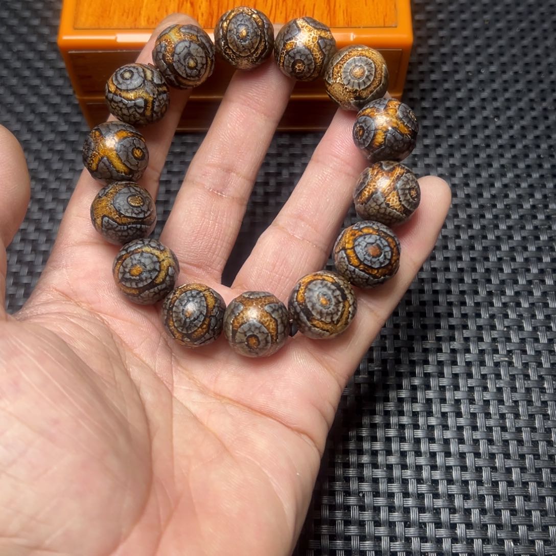 未镶嵌手链玛瑙/玉髓A****?