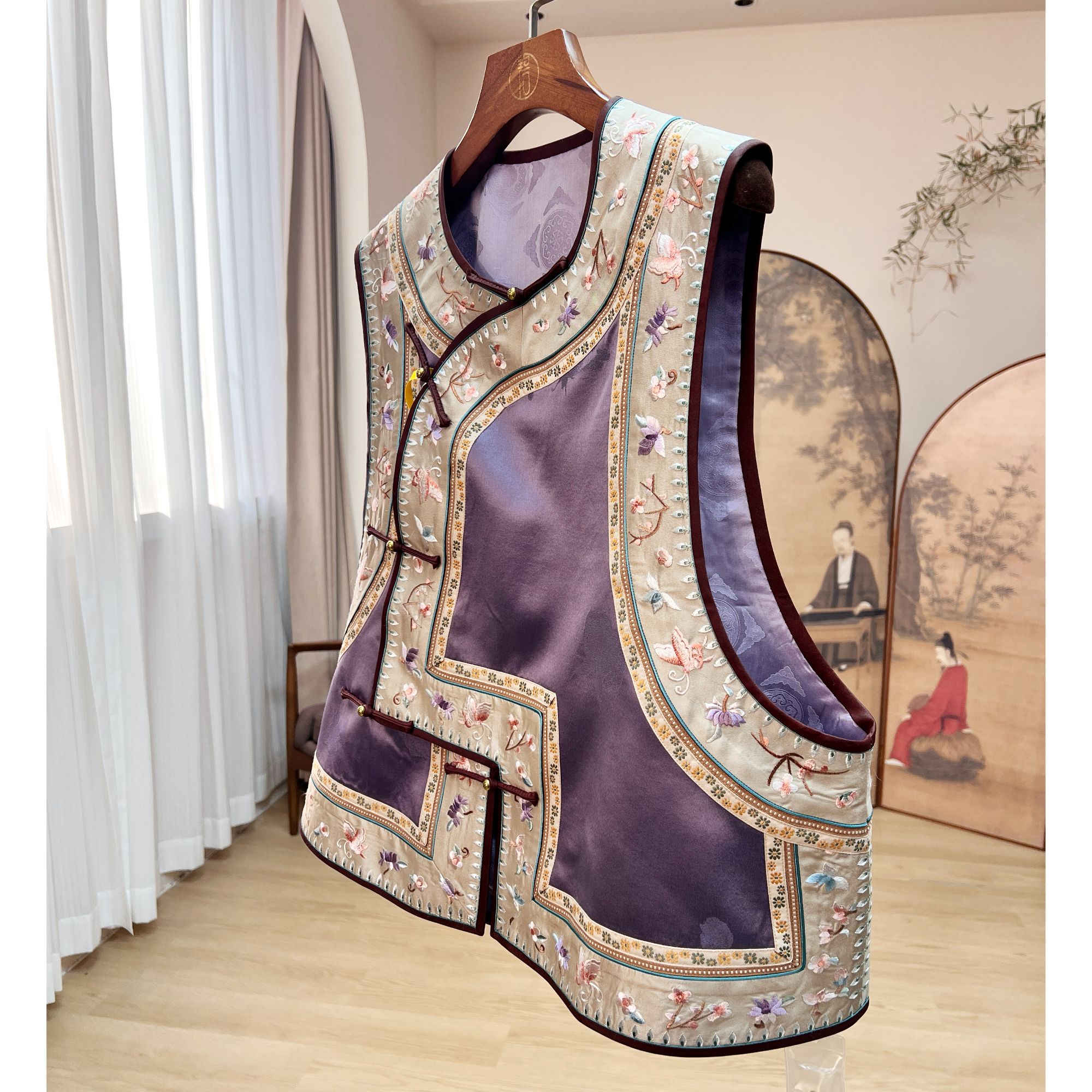 拉贝碧 纸鸢鸟 新中式桑蚕丝香云纱复古法手工 手推绣花 斜襟马甲