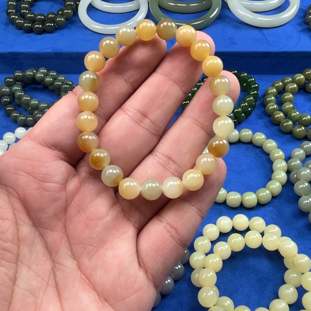 和田玉（糖玉）未镶嵌手链