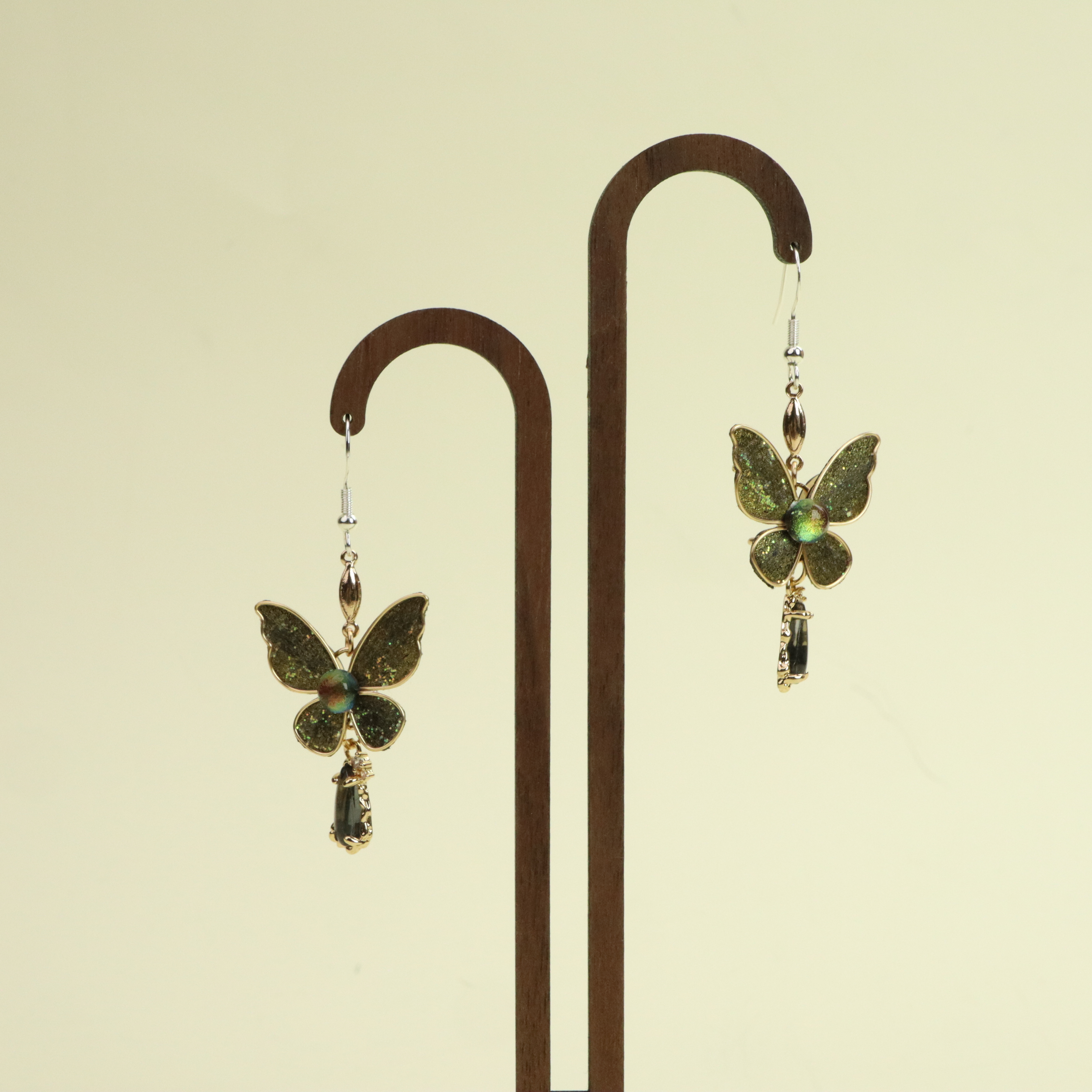 非金属布艺耳饰 【日进斗金】非遗绒花金色蝴蝶耳环轻奢时尚百搭