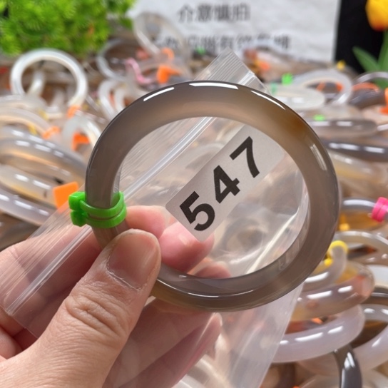 玛瑙/玉髓手镯未镶嵌