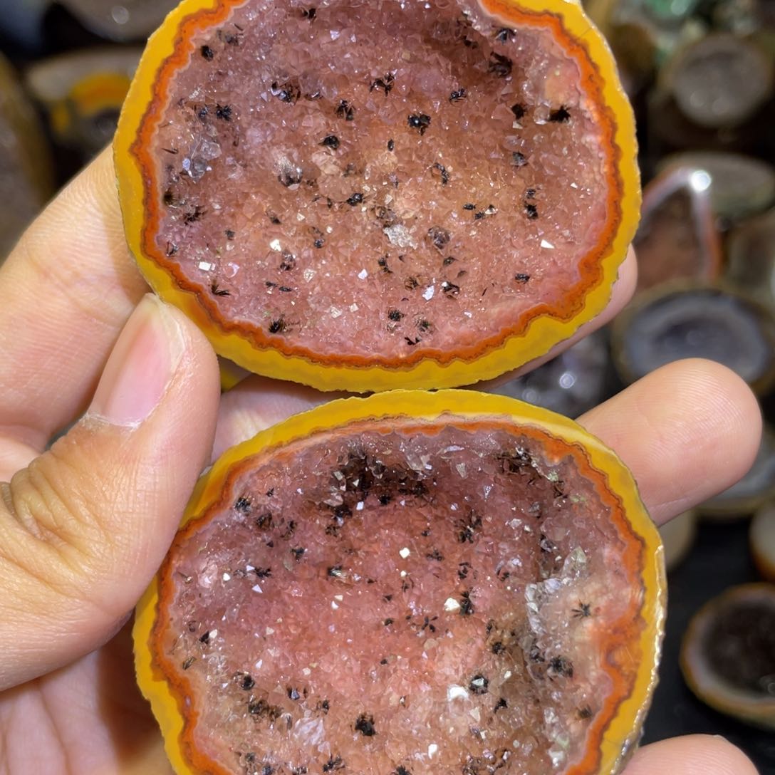 水晶大型摆件未镶嵌