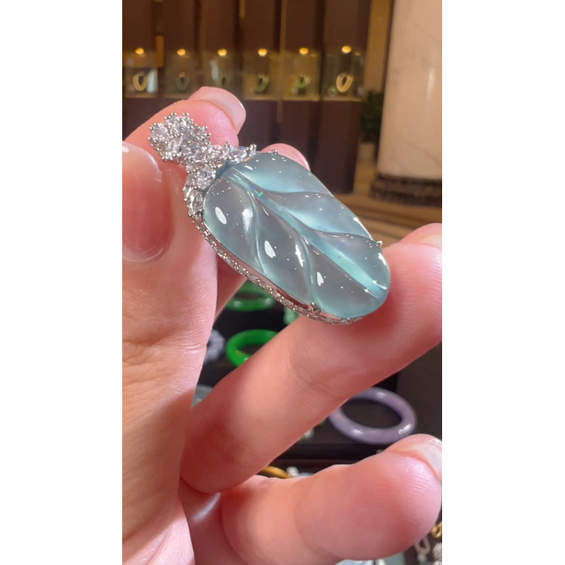 天然A货翡翠SW13叶子吊坠多样性发一