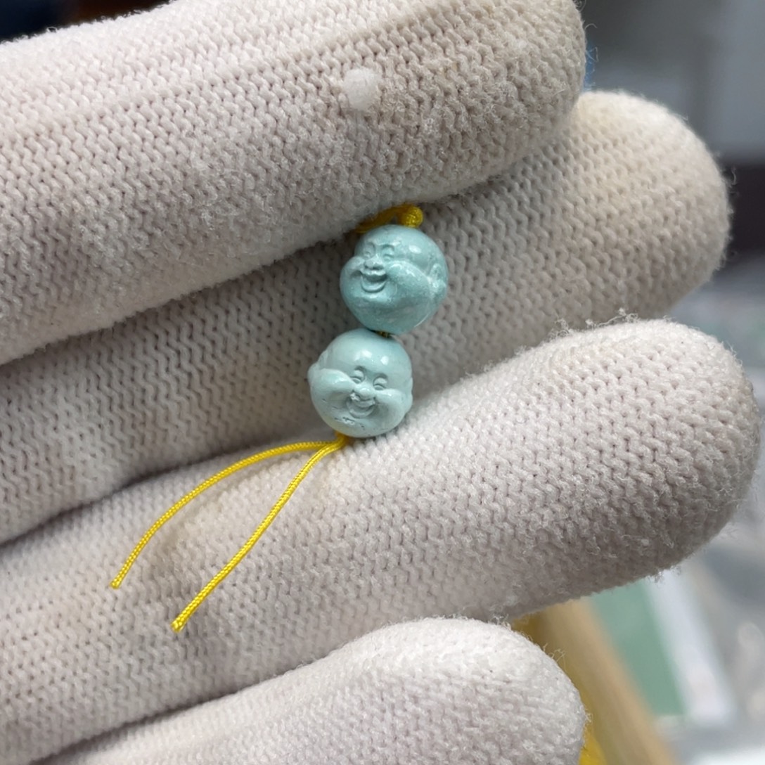 绿松石未镶嵌挂件