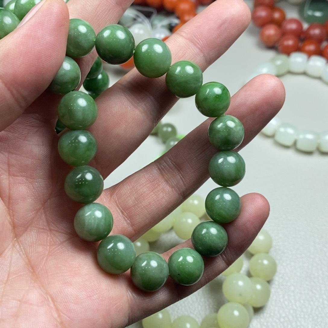 和田玉手链未镶嵌