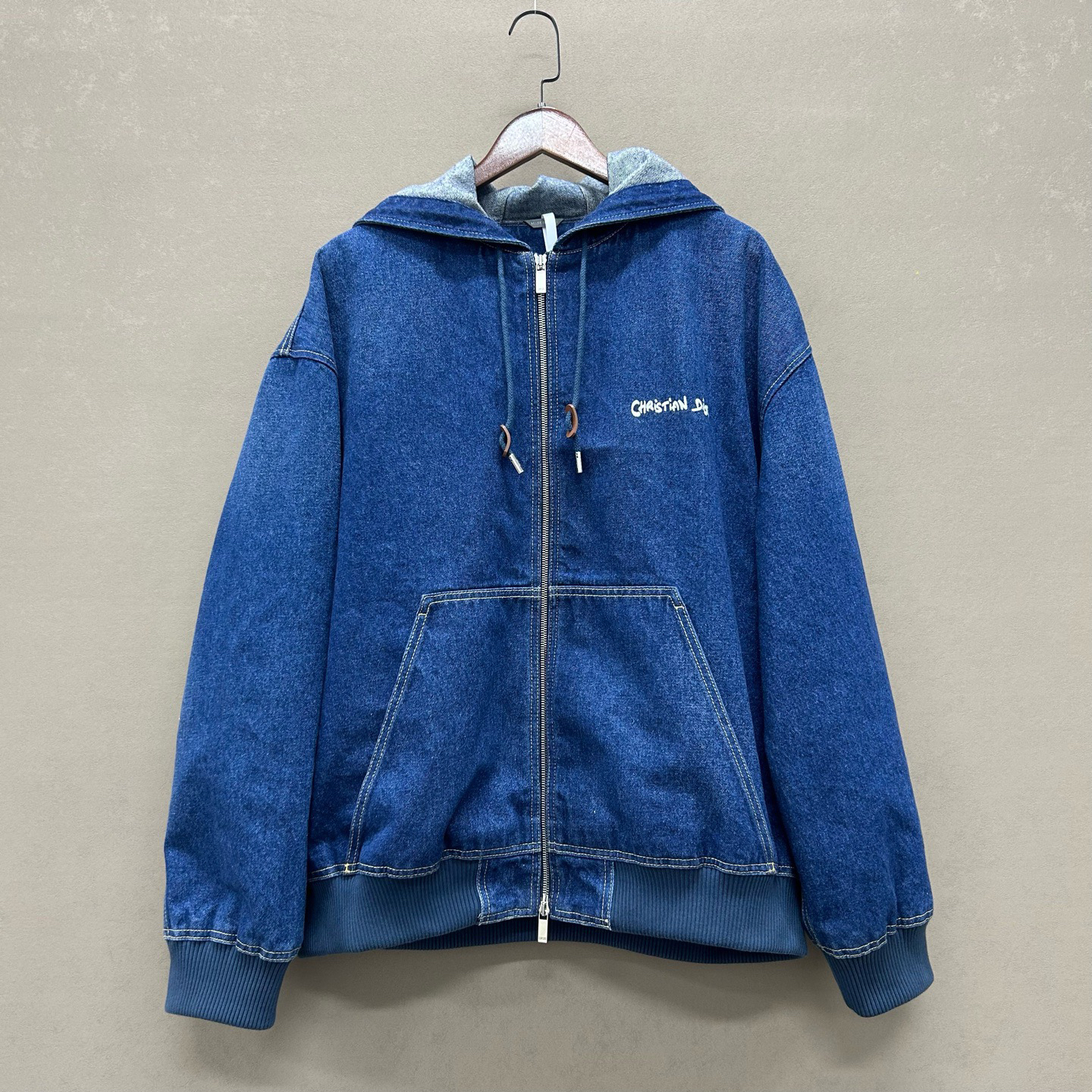 99新 DIOR/迪奥 深蓝色刺绣logo连帽夹克 52码 ys000768