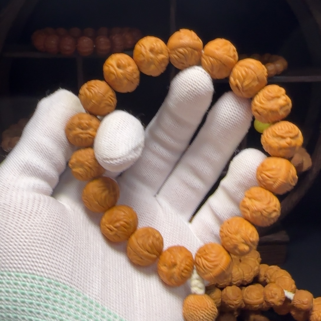 薰****吊坠猴头核桃猴头